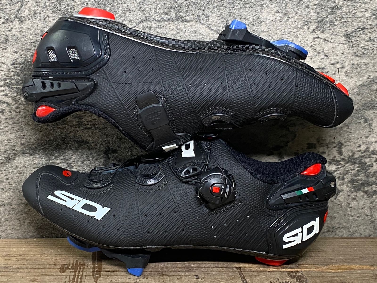 SIDI WIRE 2 CARBON シューズ（ロードバイク、ビンディング） WIRE 2 CARBON | 758 SESSIONS -DESIGN YOUR OWN RIDE-