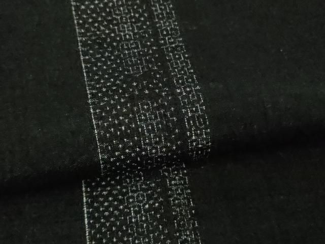 平和屋本店□極上 本場結城紬 重要無形文化財 100亀甲 蝋色地 井上商事