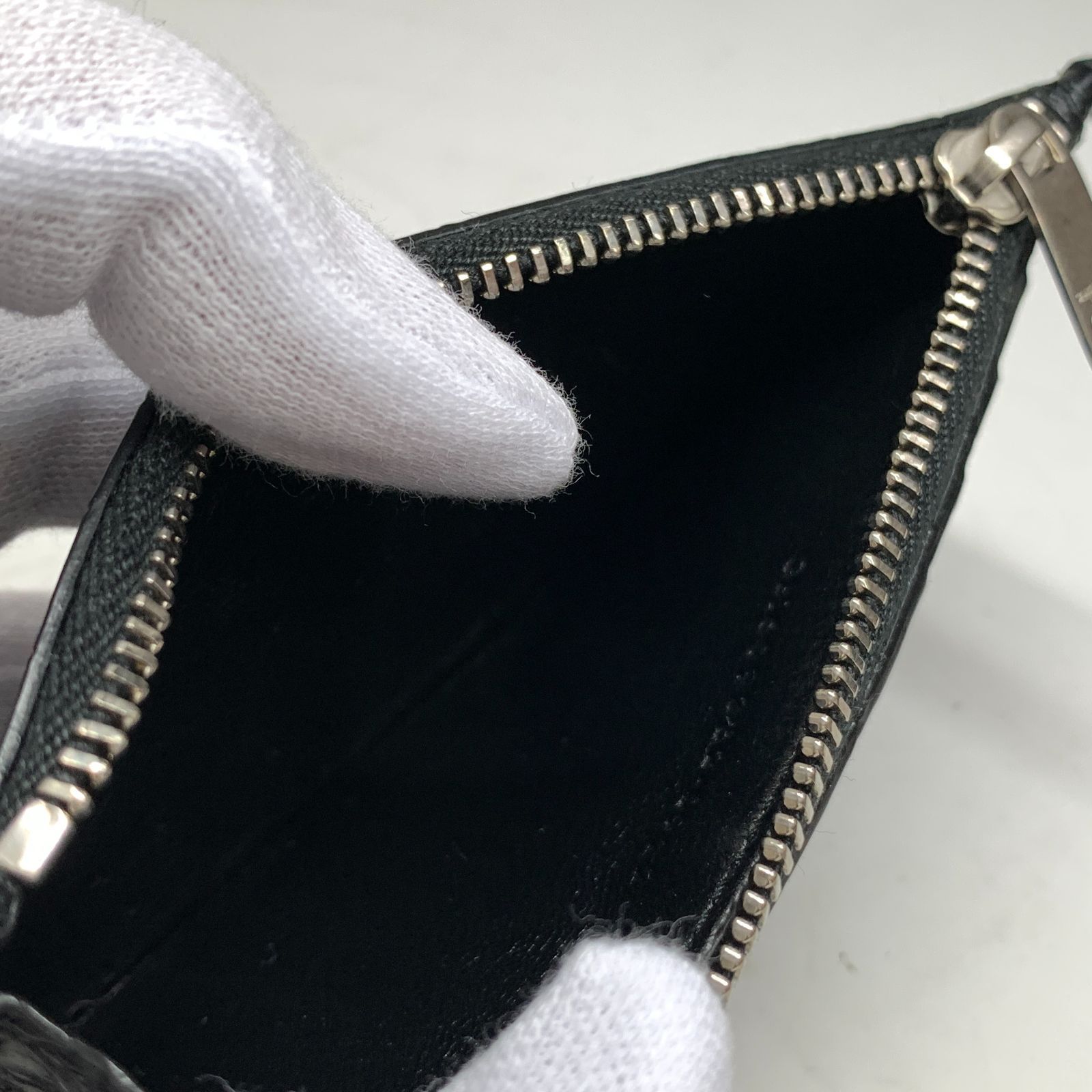 f001 C 美品 SAINT LAURENT サンローラン パリ フラグメントケース 
