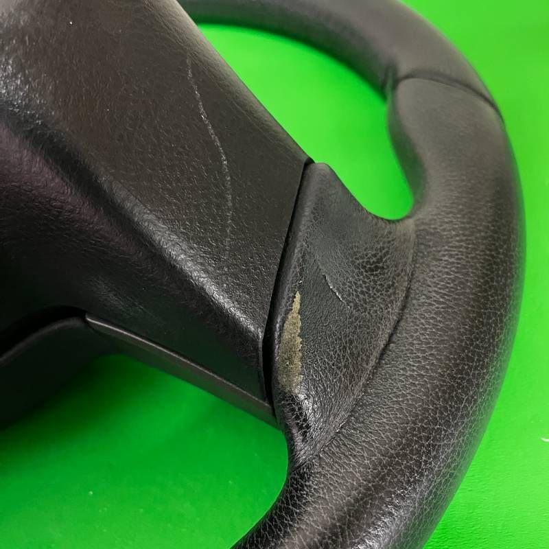 ダイハツ純正 ステアリング MOMO ハンドル L175S