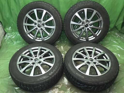 【中古】TOYO  スタッドレス エクシーダー 16インチ トーヨー ウインタートランパスTX