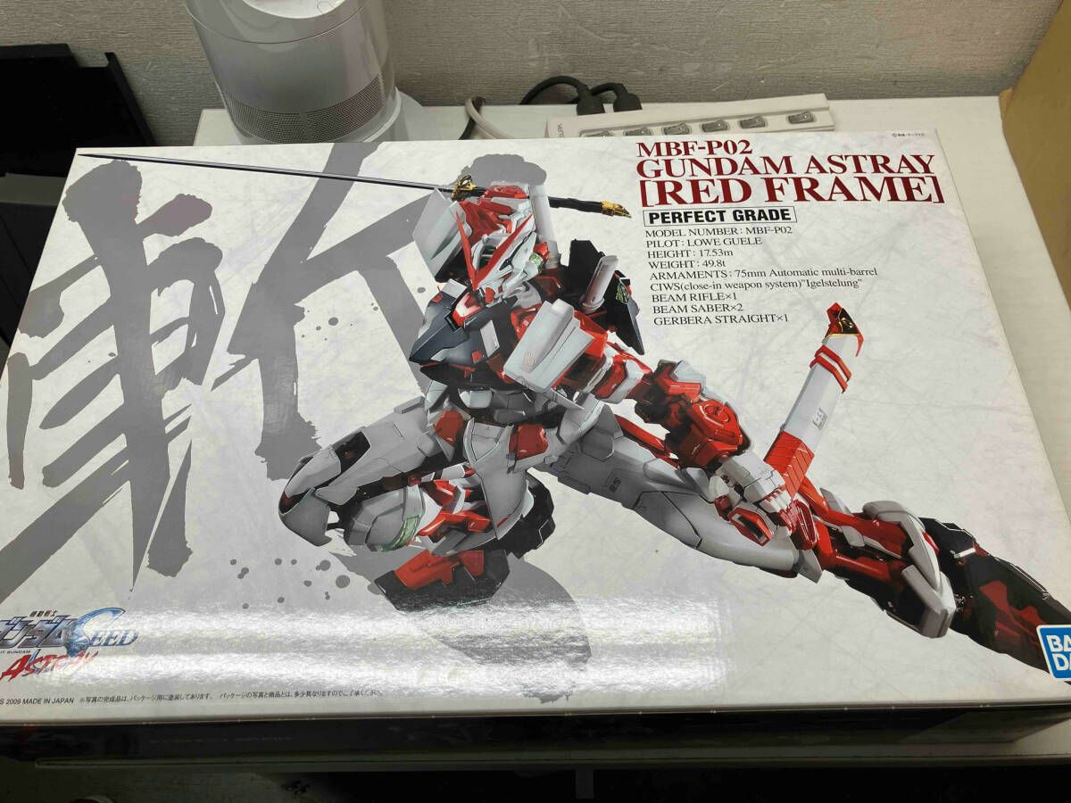 組立済 バンダイ PG 1/60 ガンダムアストレイ ブルーフレーム 機動戦士