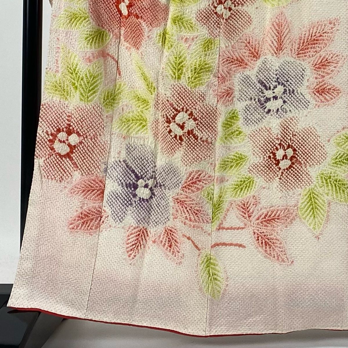 振袖 身丈163.5cm 裄丈65cm M 袷 草花 総絞り 薄ピンク 正絹 名品  