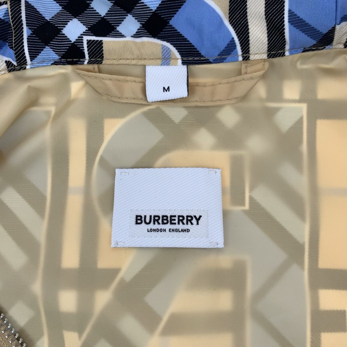 超美品 BURBERRY バーバリー ノバチェック サイズM ベージュ マルチ 