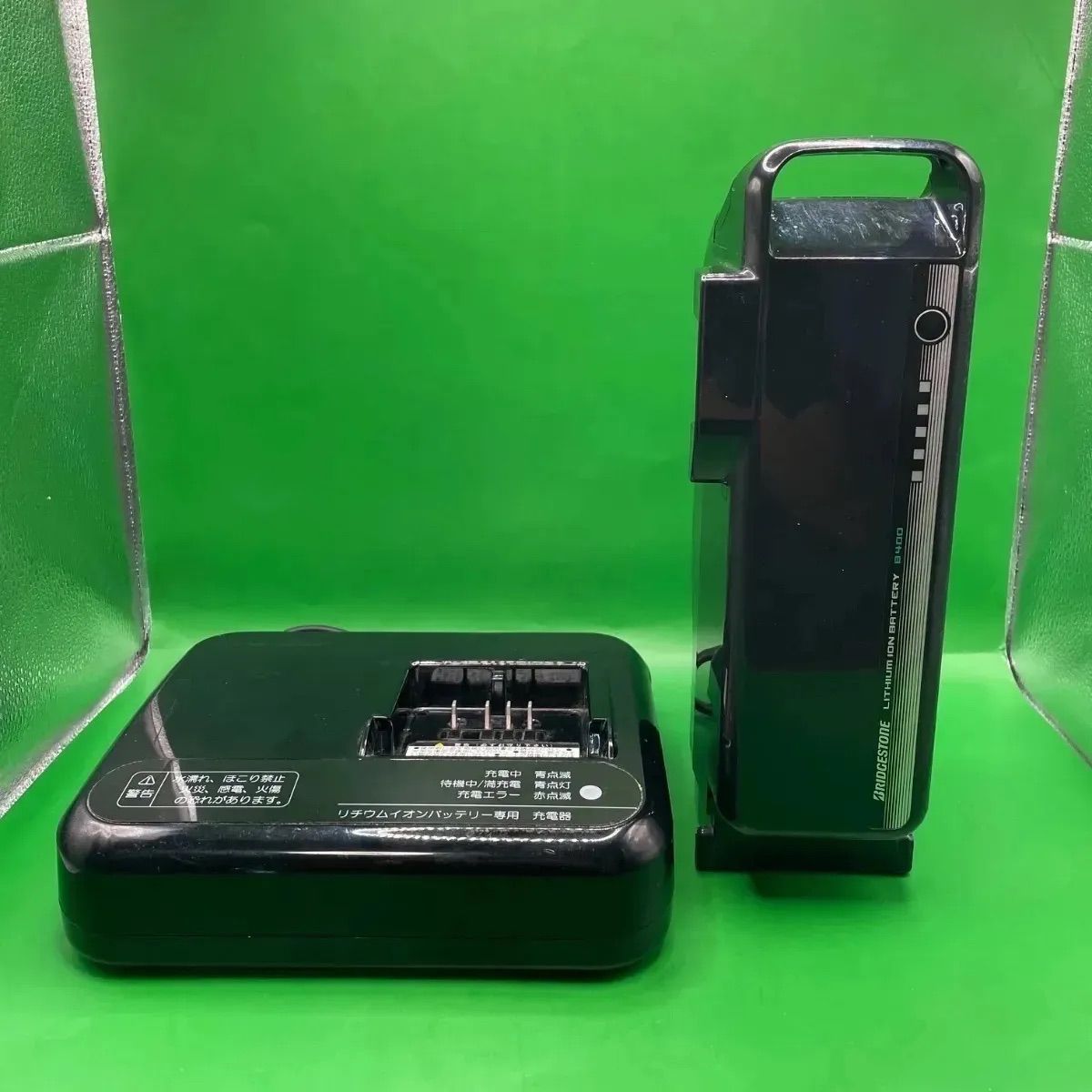 ＆ 充電器