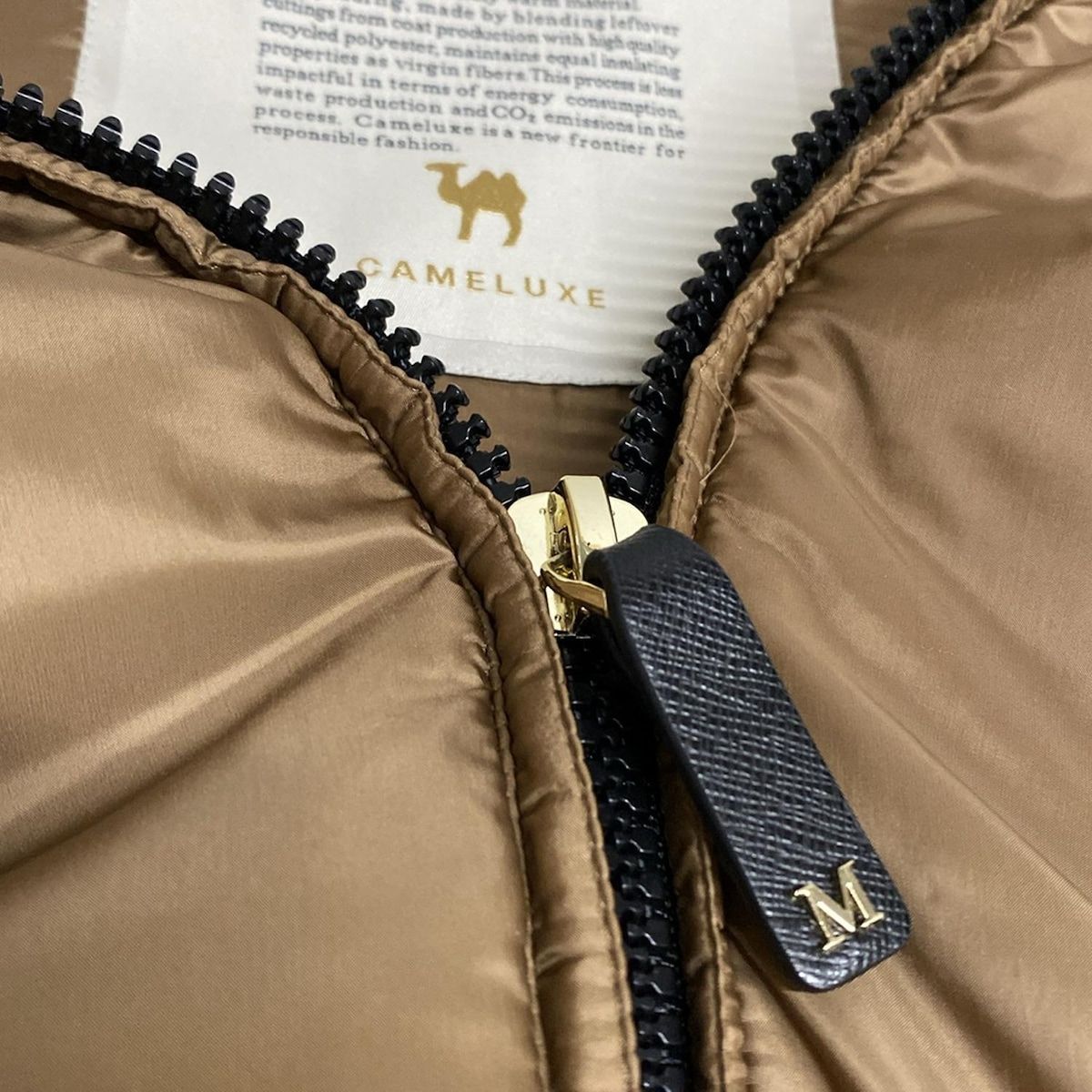 ノースリーブ 中綿キャメル混