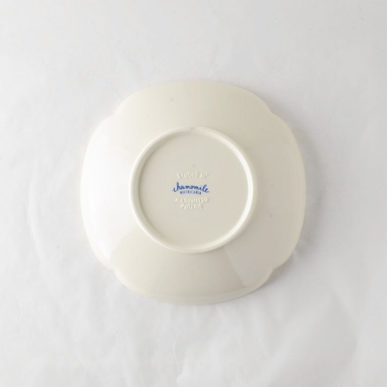 新品 studio m'スタジオエム　ｶﾓﾐｰﾙ 深皿　北欧 取り皿  お皿  食器 キッチン用品 台所用品 刺身皿 食器　贈り物 ギフト お祝い プレゼント