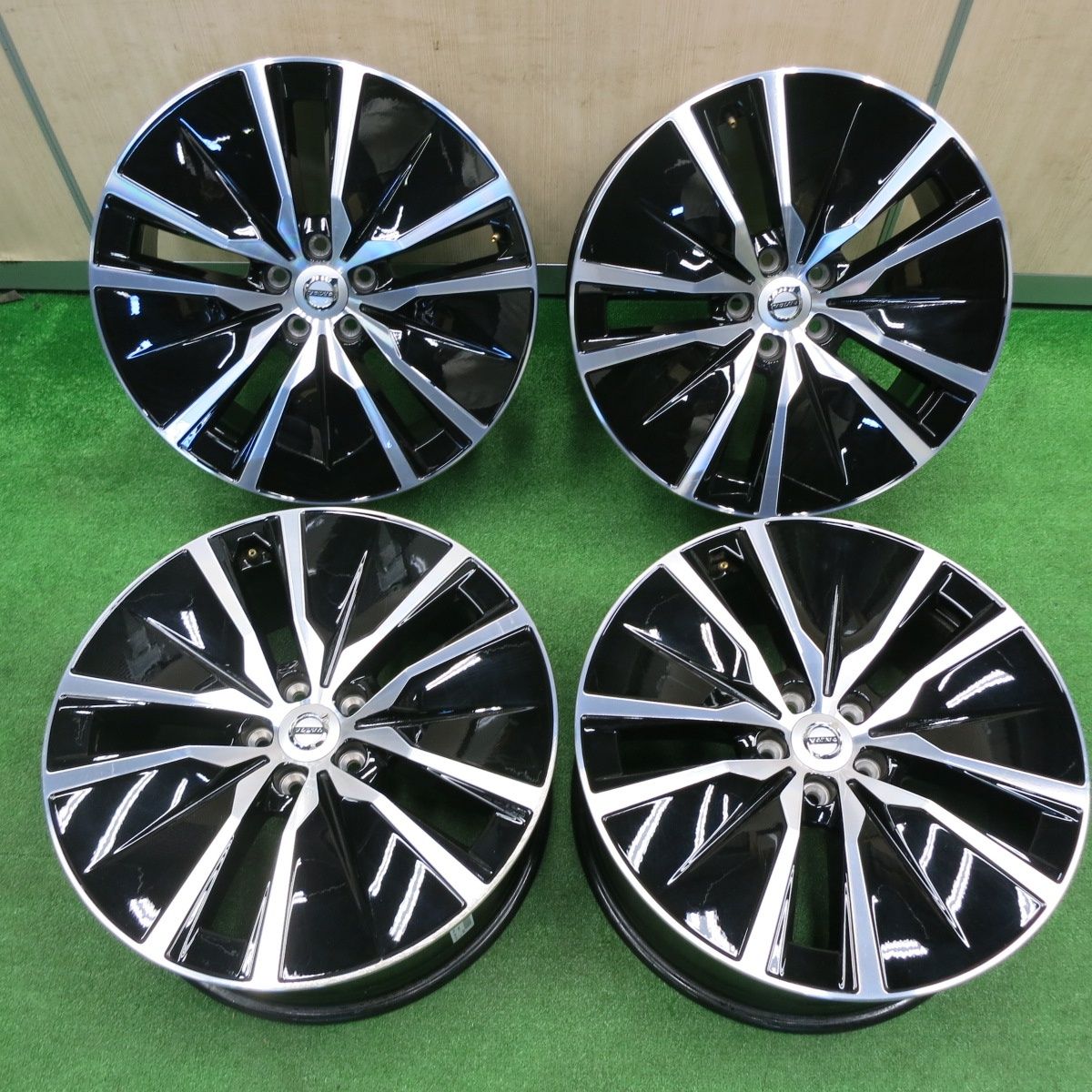 送料無料] キレイ☆ボルボ XC90 純正 ホイール 19インチ 19×8.0J 
