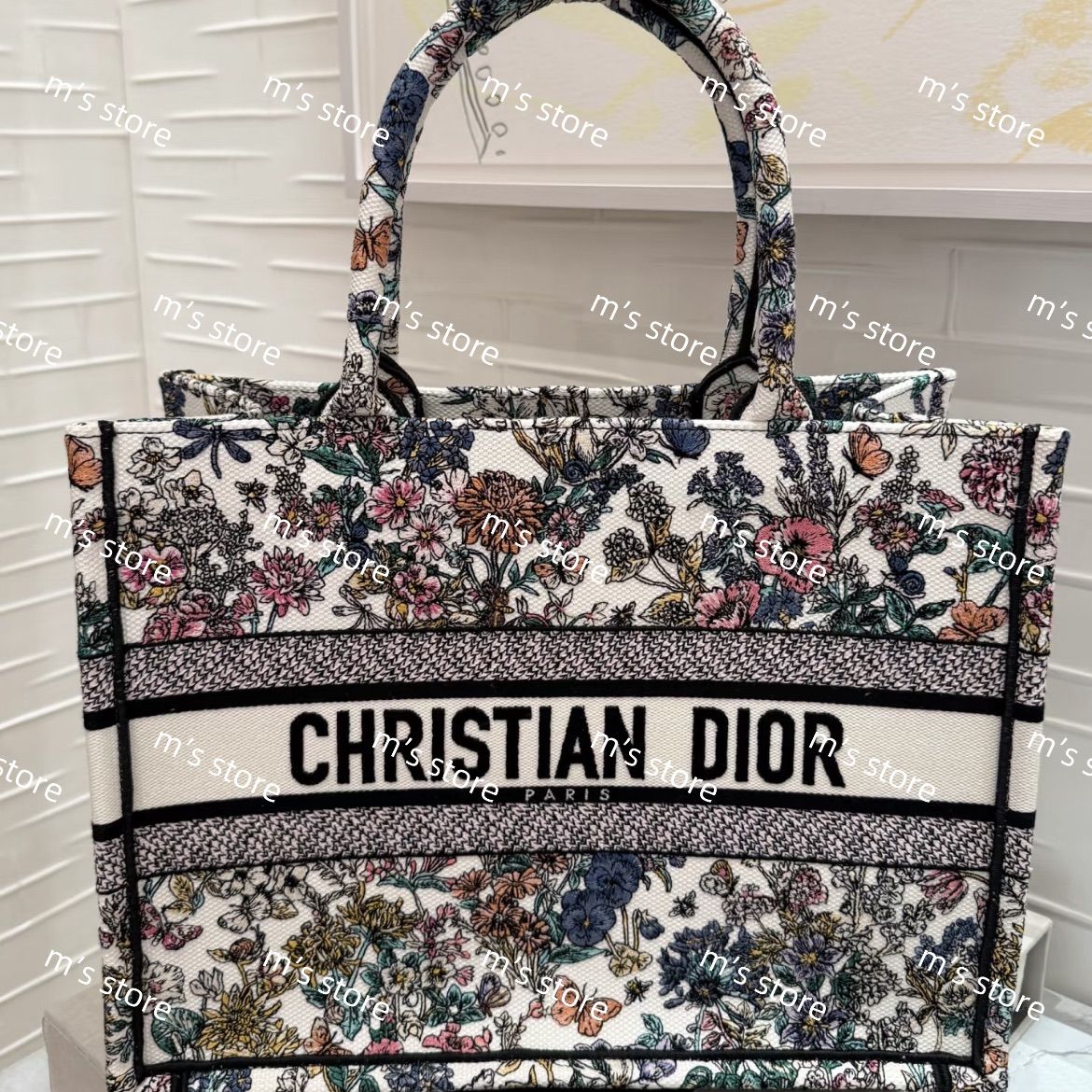 ★定番アイテム★Dior Lucky Dior Book Tote バッグ ミディアム DIOR新作美しすぎる🥺💙 #dior #ディオール #アクセサリー