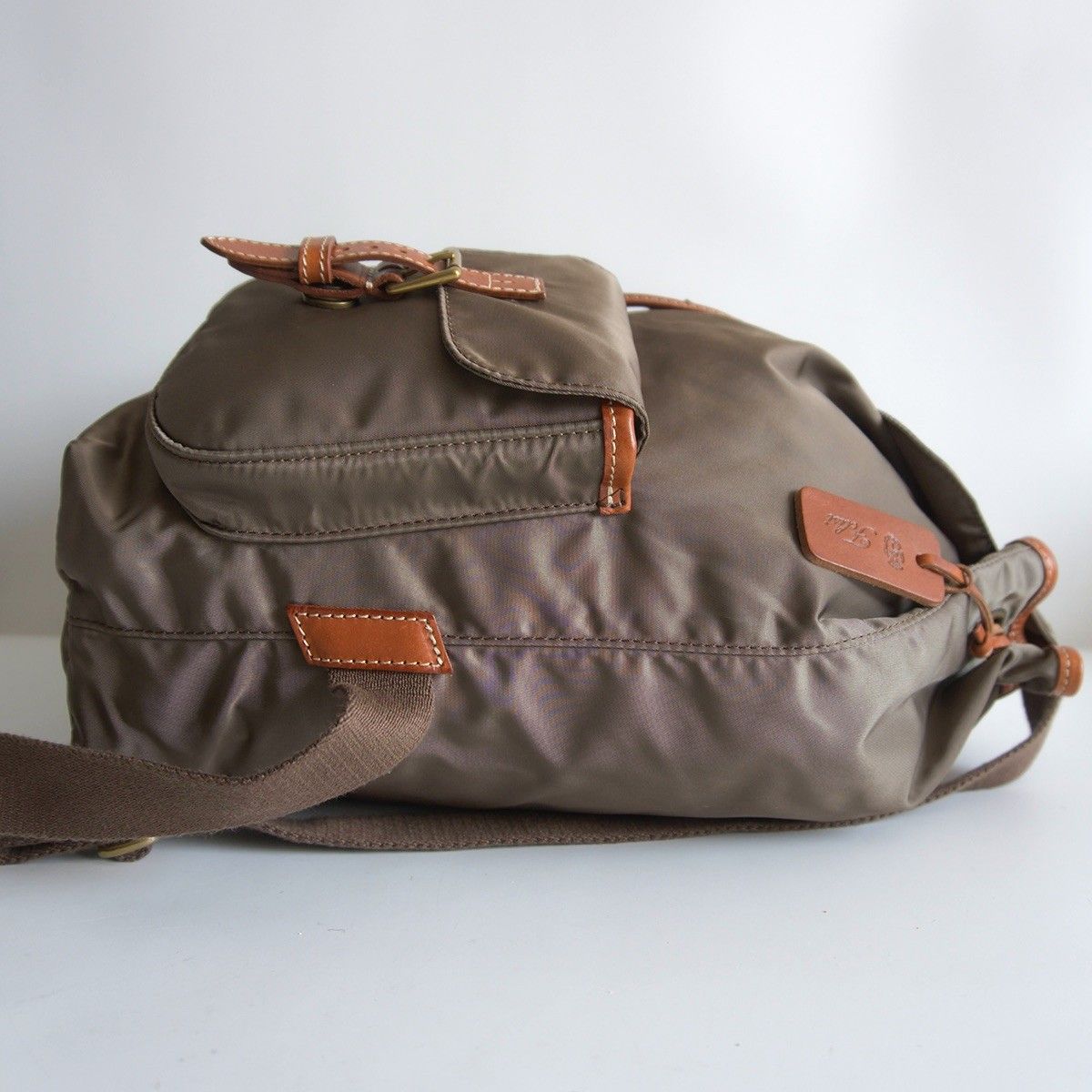 美品】FELISI 【15-56/DS リュック】 トルトラ×ブラウン