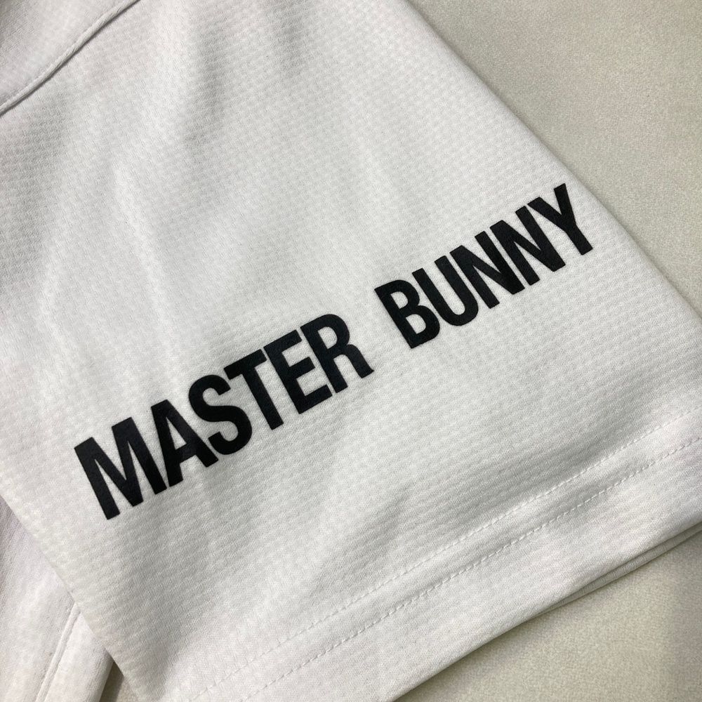 サイズ：4 MASTER BUNNY EDITION マスターバニーエディション 2025年モデル ハイネック 半袖Tシャツ  ホワイト系 [240101479819] ゴルフウェア メンズ ストスト MASTER BUNNY EDITION マスターバニーエディション 2025年モデル