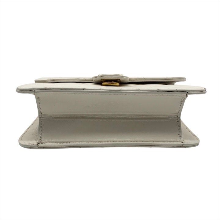 良品 CHANEL シャネル ココマーク マトラッセ ラムスキン プッシュ