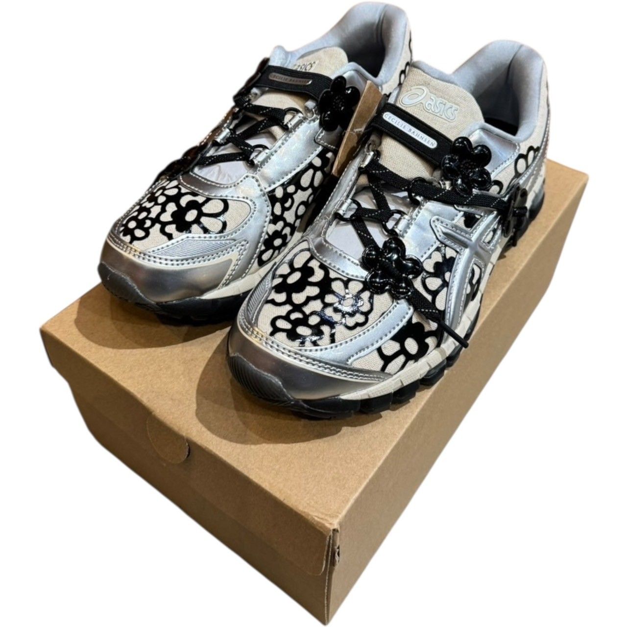 未使用 セシリー アシックス Gel-Kayano 20 バニラ 24.5