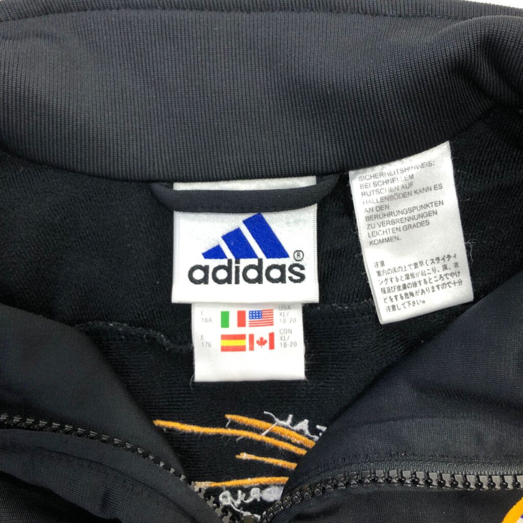 00年代  アディダス レアル・マドリード トラックジャケット プロチーム サッカー ブラック（メンズ XL ）中古 古着 T5604 00年代 adidas アディダス レアル・マドリード トラックジャケット