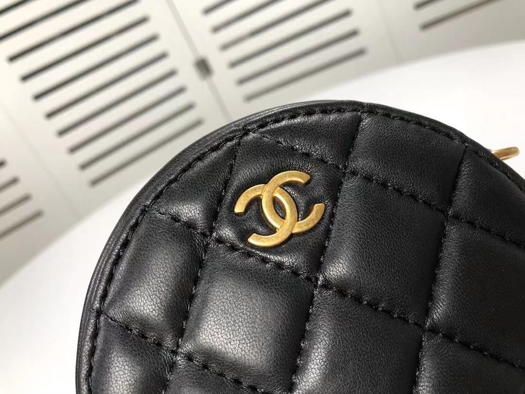 CHANEL チェーンショルダー