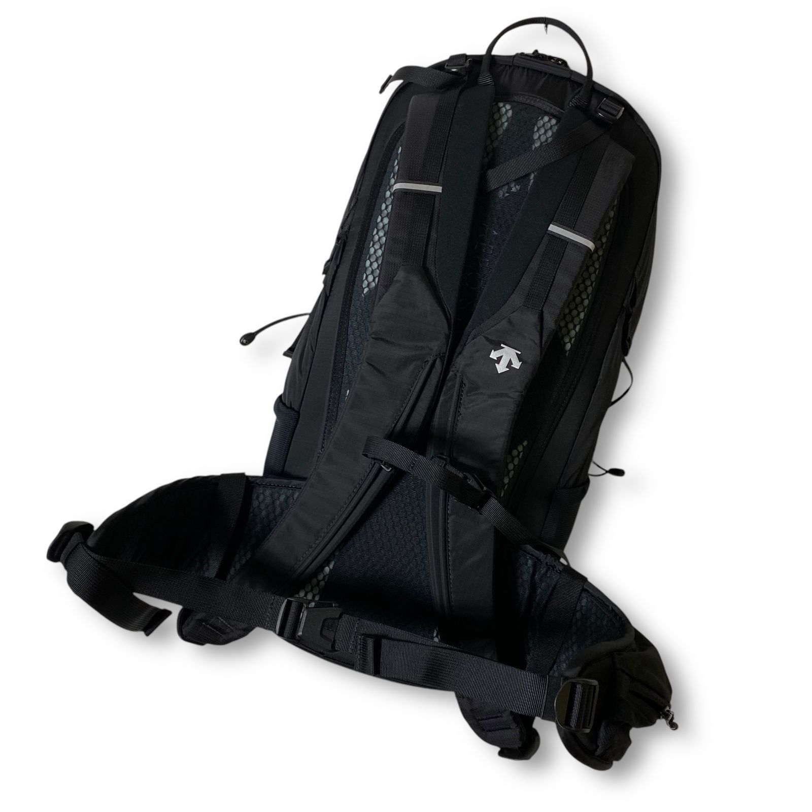 DESCENTE デサント エアロストリームバッグパック 撥水 防水 止
