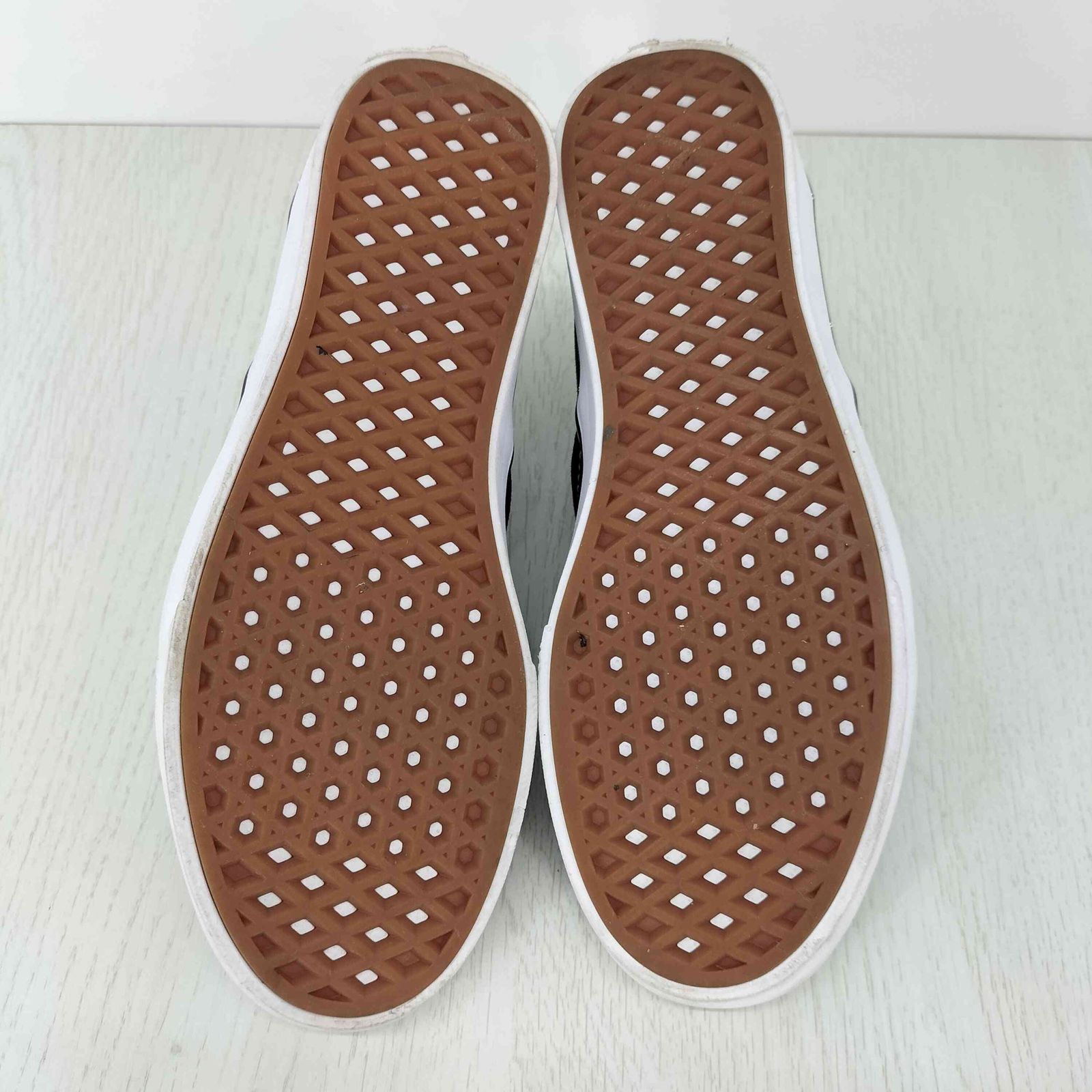 バンズ VANS コンフィクッシュ スリッポンSlip On Comfy Cush レディース  25.5