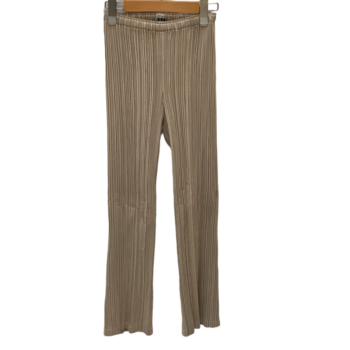 ♪♪ISSEY MIYAKE FETE イッセイミヤケ パンツ プリーツ SIZE 2 IF72FF202 ベージュ