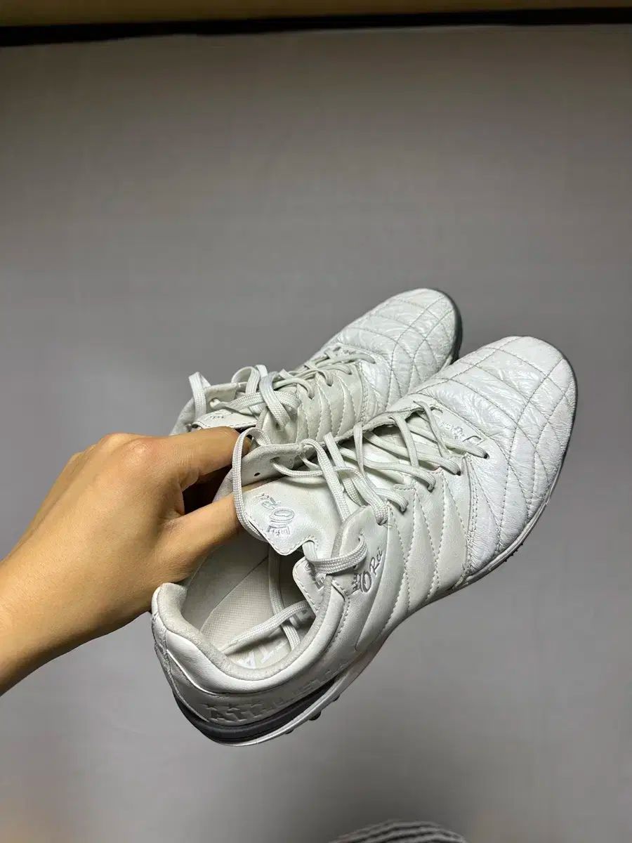 ATHLETA アスレタ オーヘイ A005 270mm サッカーシューズ