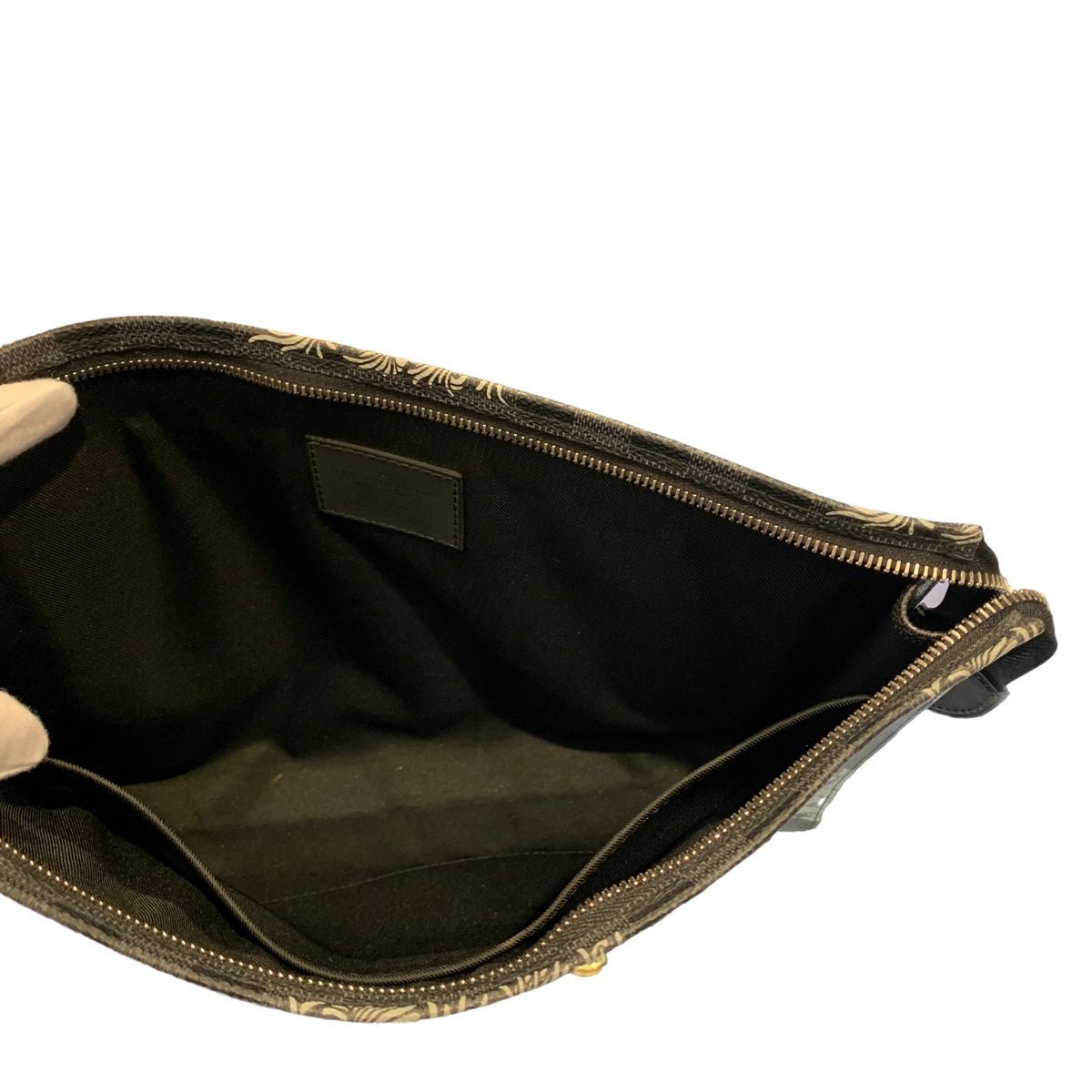 中古】 LOUIS VUITTON ルイ・ヴィトン ポシェット ヴォワヤージュ 