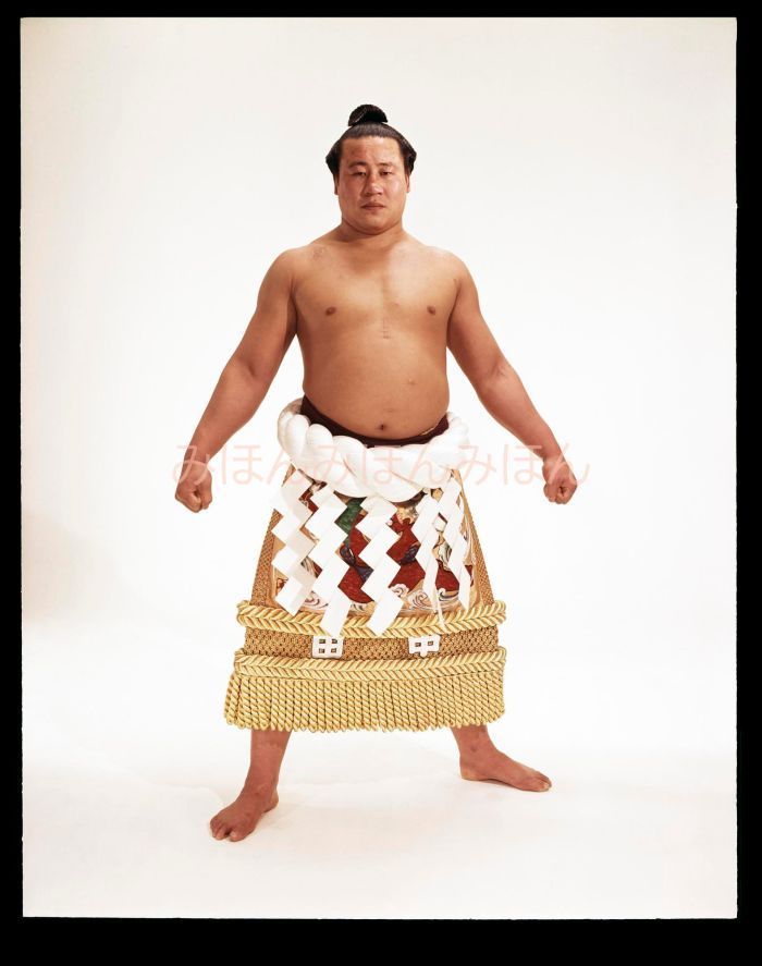 佐田の山晋松関　優勝ミニ額 大相撲ミニ額 大相撲優勝額　昭和４０年５月場所 優勝 横綱 佐田の山晋松関（４回目の優勝） ※受注生産品のため、ご注文後はいかなる理由でも返品、返金は