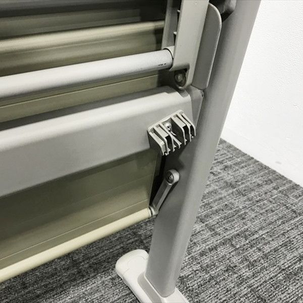 オカムラ