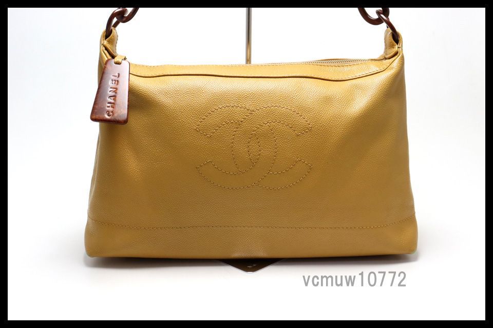 希少美中古□CHANEL 7番台 キャビアスキン デカココ レザー ワン