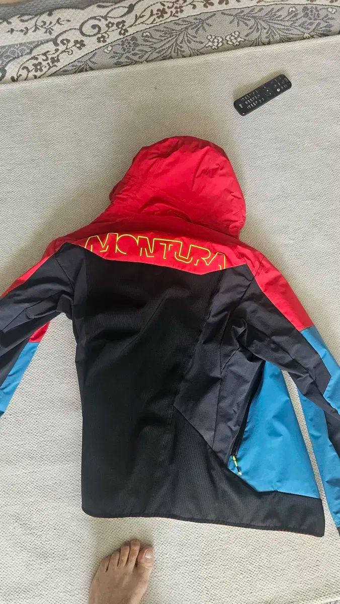 ジャケット レッド|ブルー