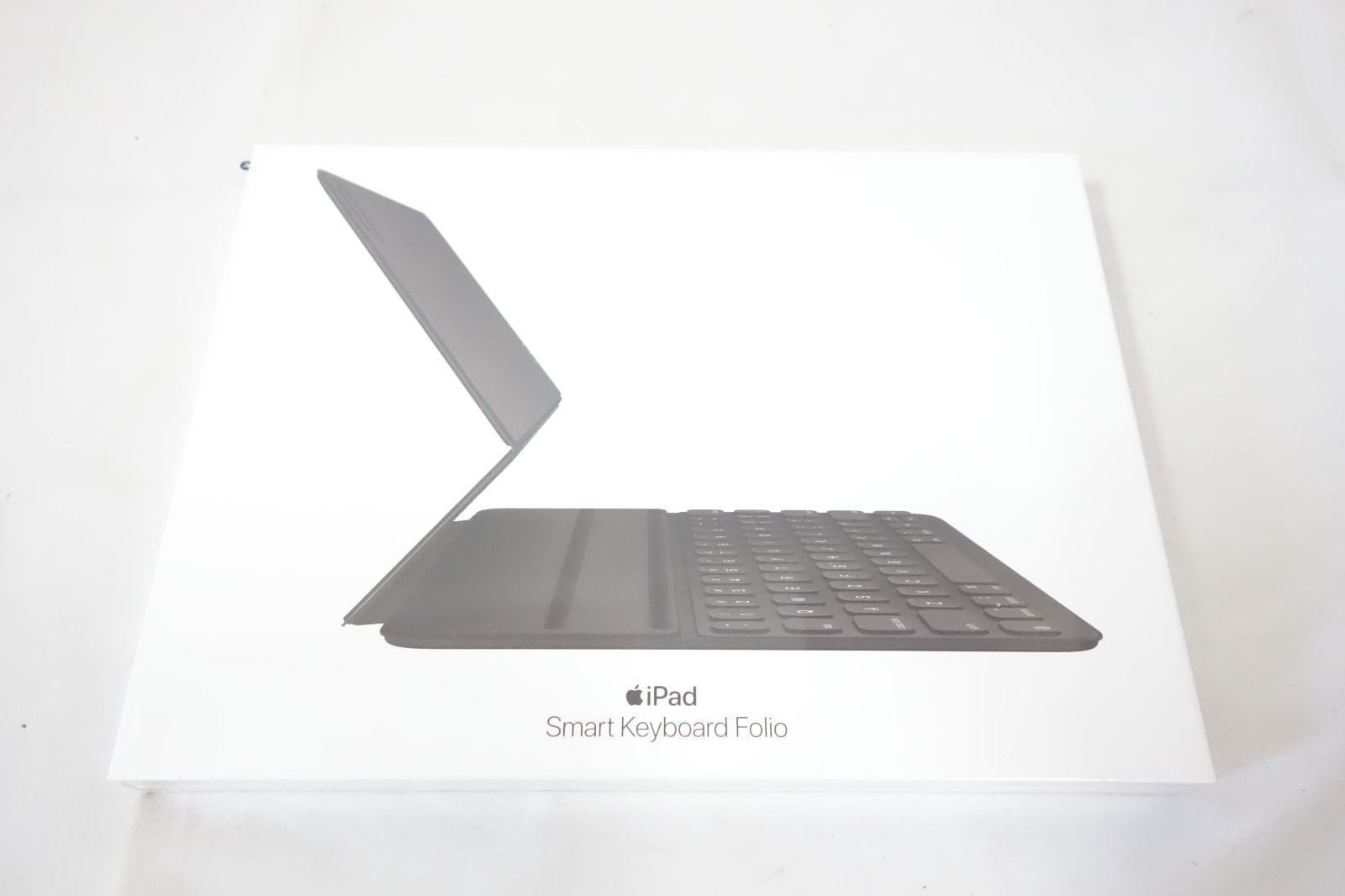 Apple アップル 11インチ用 iPad Pro (第1・第2・第3・第4世代)・iPad Air (第5・4世代) 用 Smart Keyboard Folio スマートキーボード MXNK2J/A 日本語