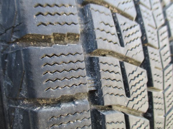 ★☆225/65R17 102Q ダンロップ WINTER MAXX SJ8 スタッドレス 4本 送料込 T37520227☆★インボイス領収書発行可能