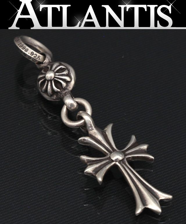 クロムハーツ　タイニーCHクロス　ペンダントトップ クロムハーツタイニーCHクロスチャームwithパヴェダイヤモンド