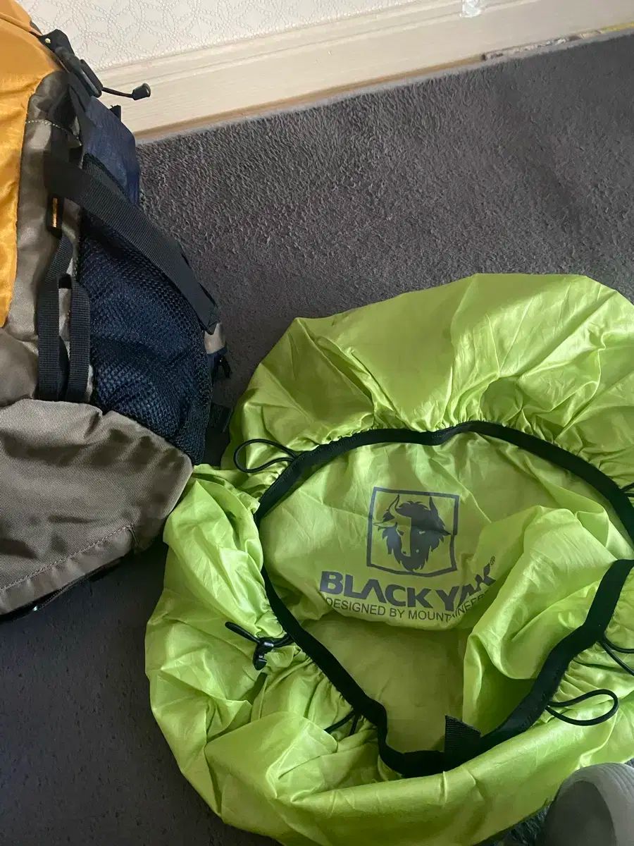 ブラックヤックハイキングバッグ 32L