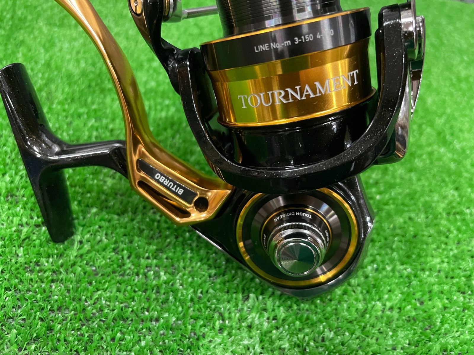  ダイワ 22トーナメントISO 2500 XH LBD スピニングリール リール