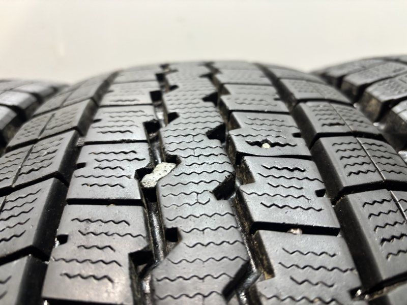 DUNLOP LT03M 205/70R16 111/109L LT 16インチ ライトトラック用