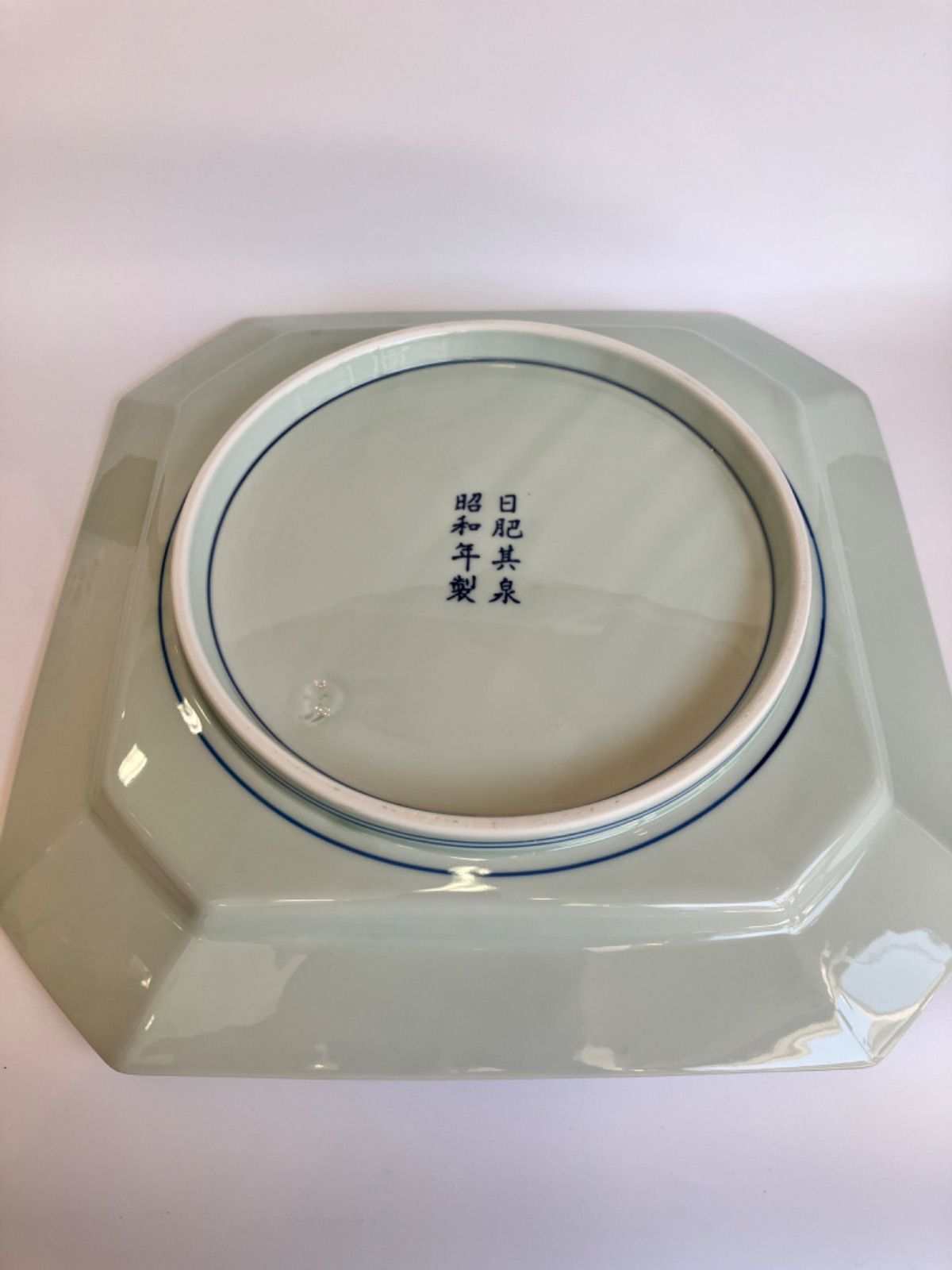 日肥其泉 昭和年製】有田焼 八角 盛皿 （中）極錦 金彩 古伊万里様式