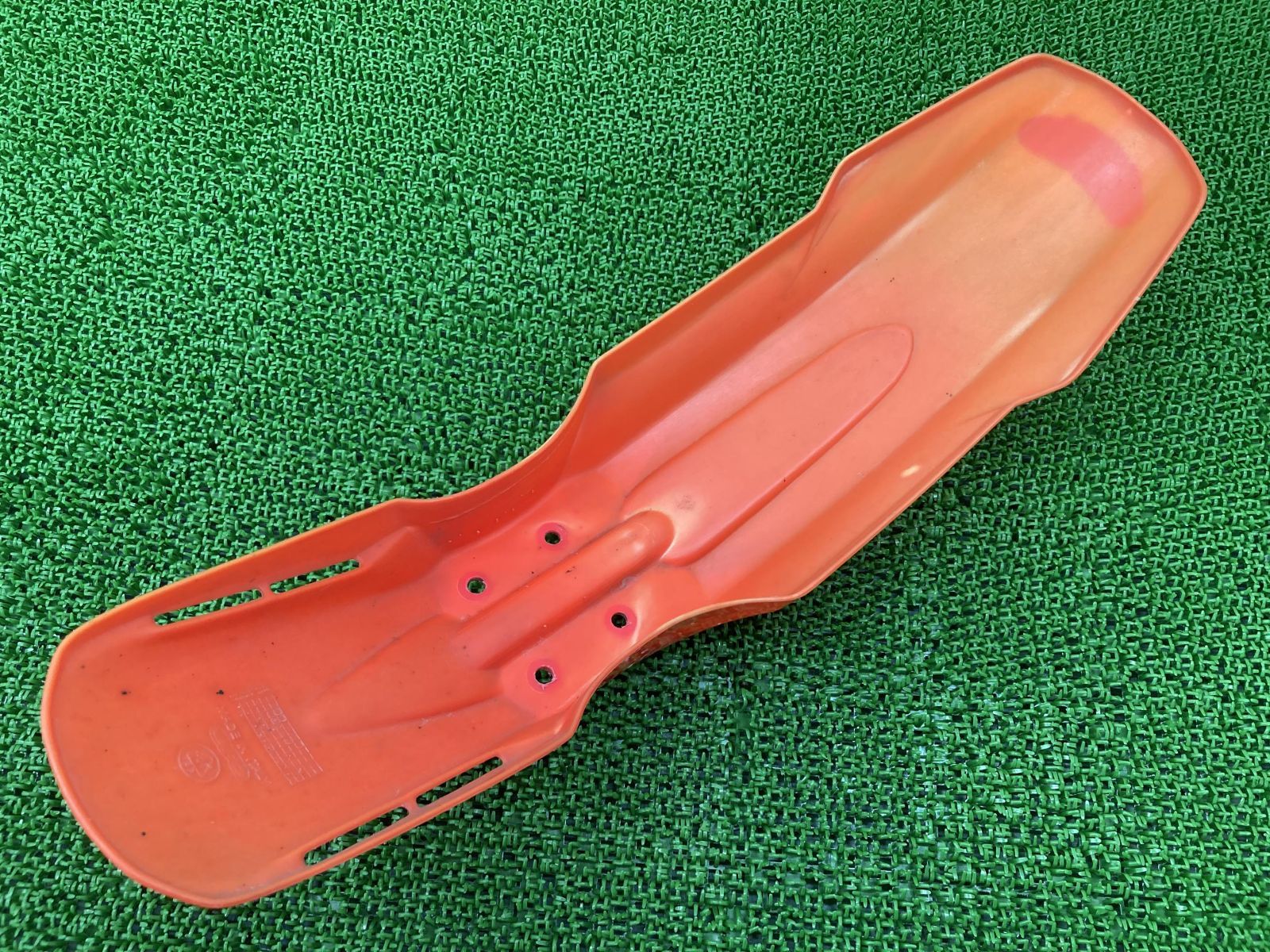 UFO製XR250モタード フロントフェンダー 赤 社外 中古 バイク 部品