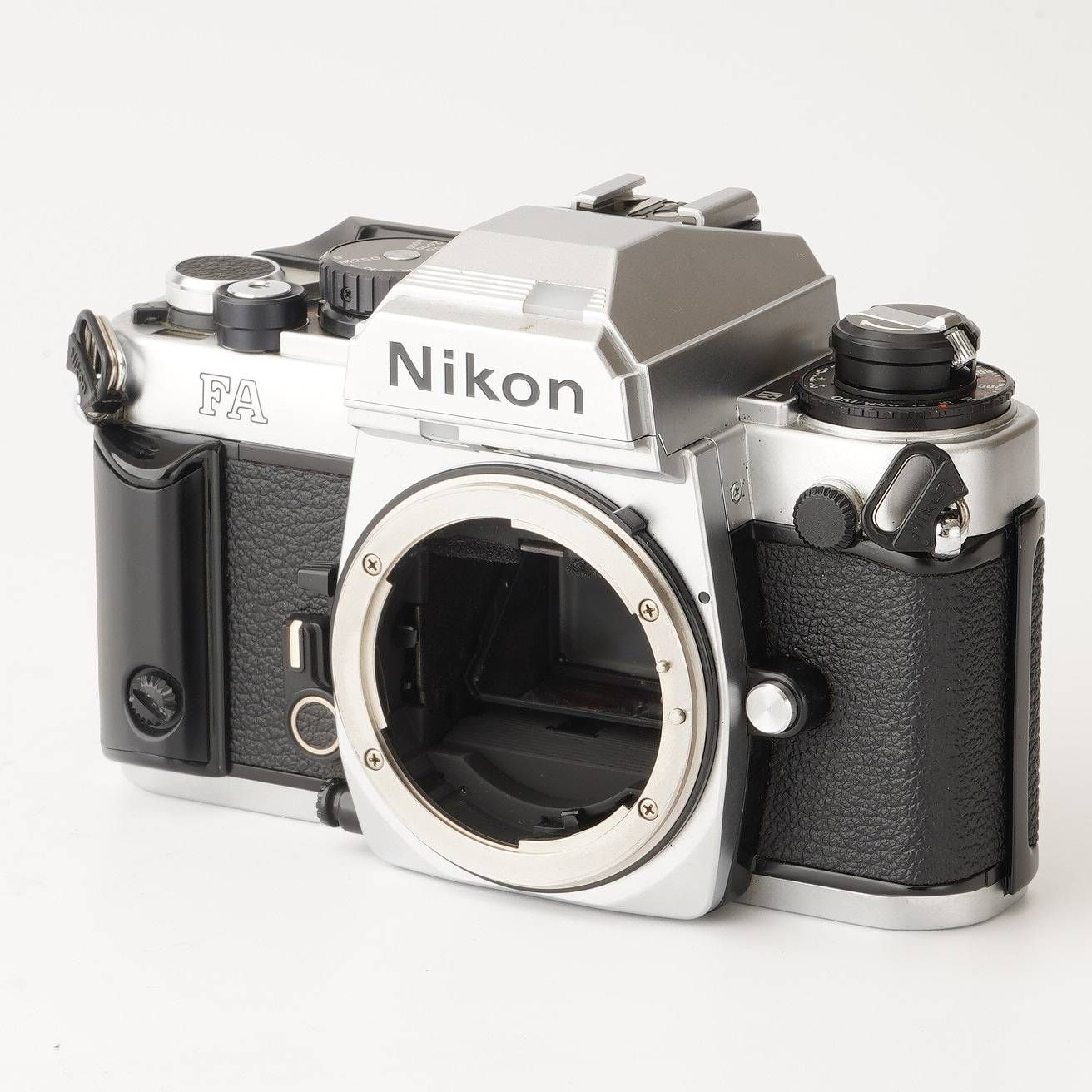 ニコン Nikon FA ボディ 35mm フィルム一眼レフカメラ FA Nikon ボディ