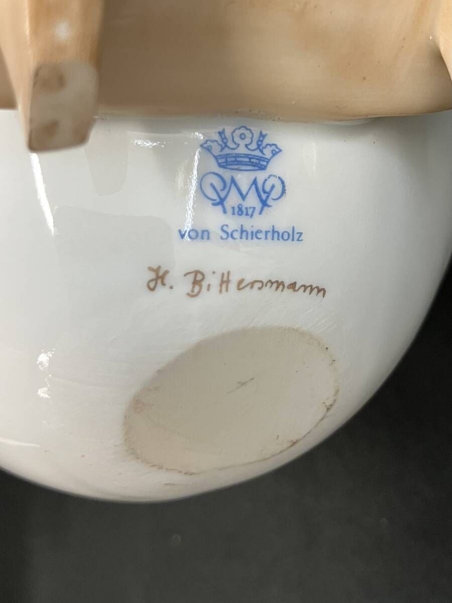 von Schierholz フォンシアーホルツ フィギュリン 女の子 卵 花 von Schierholz フォンシアーホルツ フィギュリン 女の子 卵 花