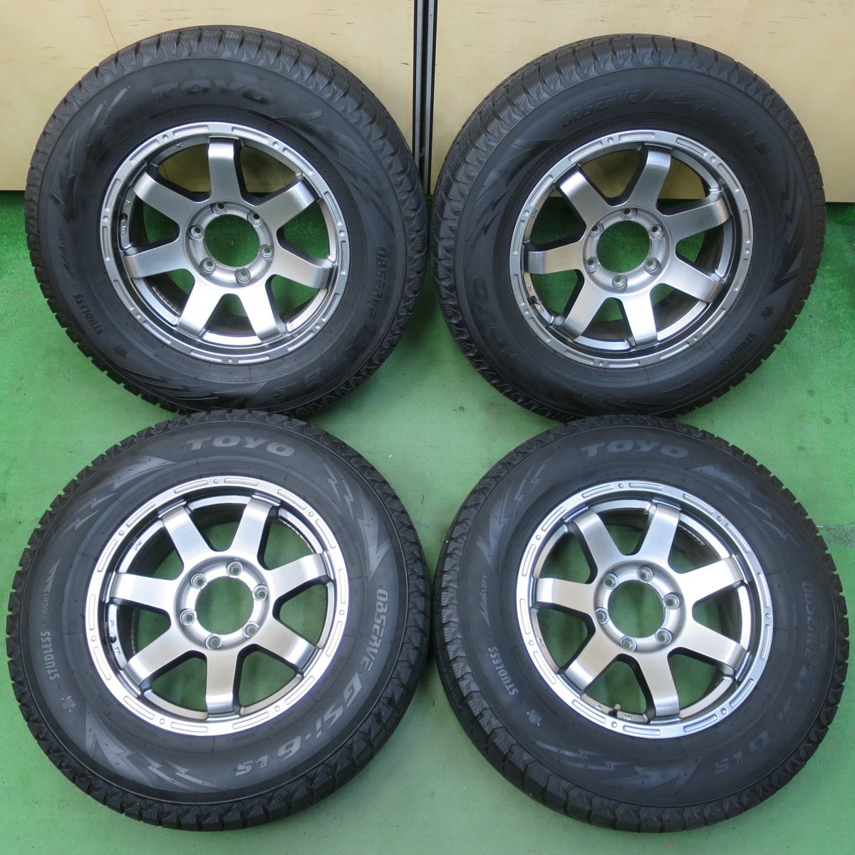 バリ溝 22年 キレイ 9.5分 スタッドレス 265|65R17 トーヨー オブザーブ GSi-6 LS MAD CROSS MC-76 マッドクロス 17インチ PCD139.7|6H 5051901イス