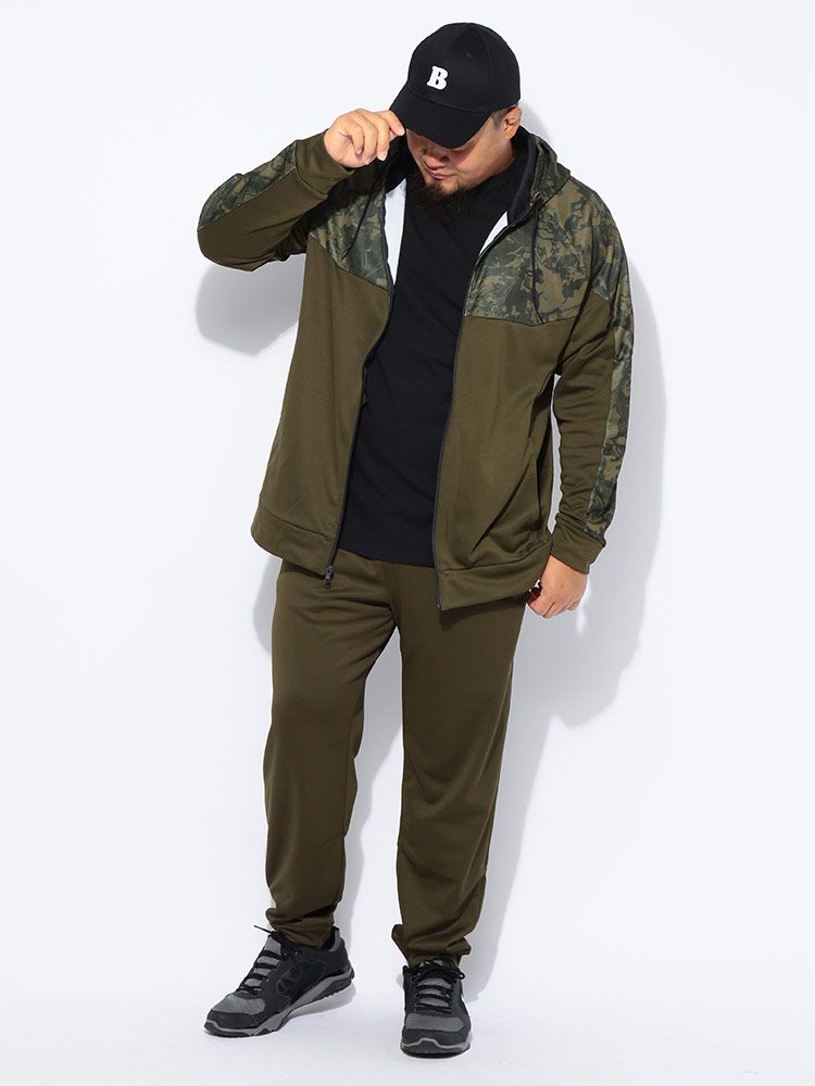 ARMOUR アンダーアーマー