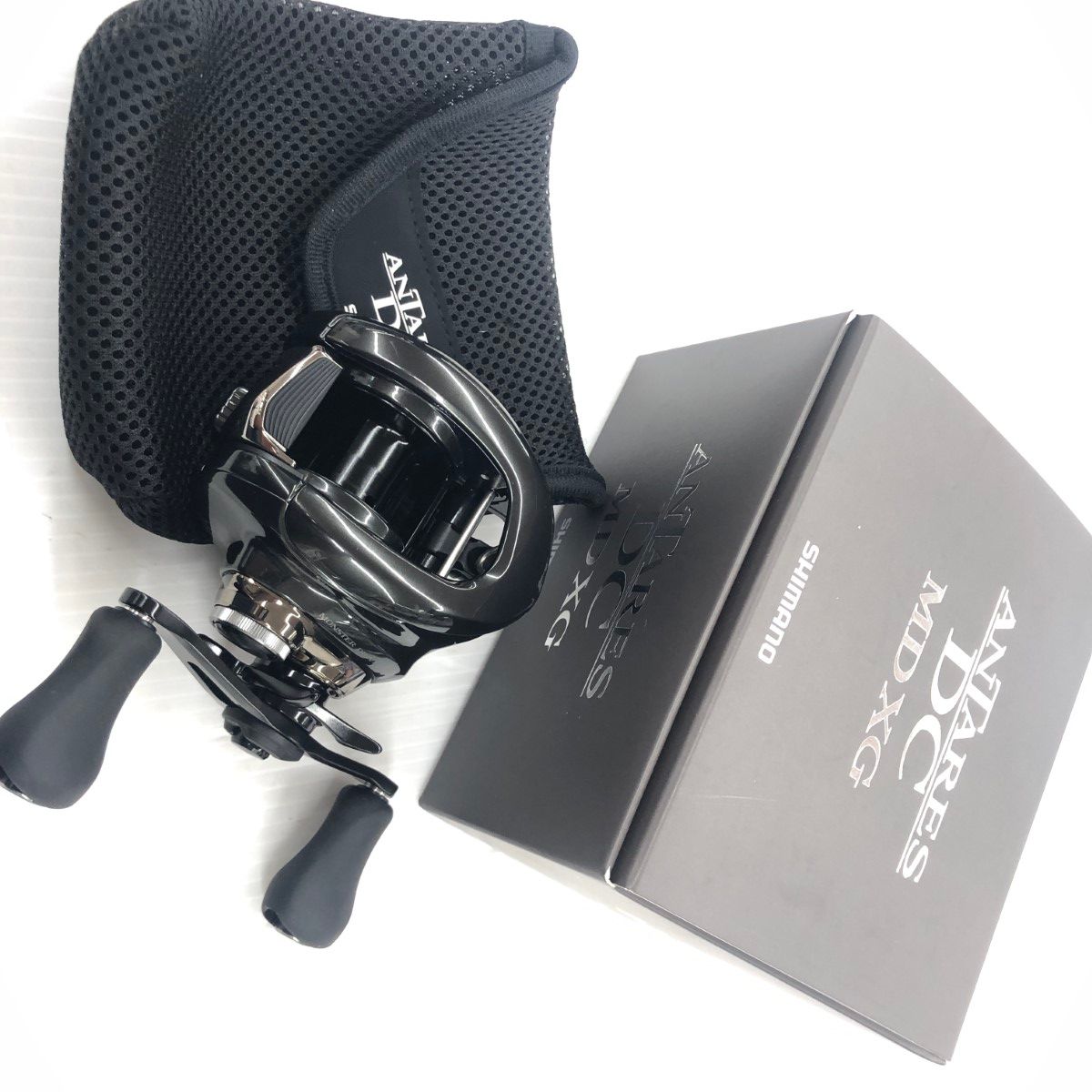 σσ【中古】SHIMANO シマノ ベイトリール 23アンタレスDC MD XG RIGHT 美品 程度A 箱付 046024 目立った傷や汚れなし
