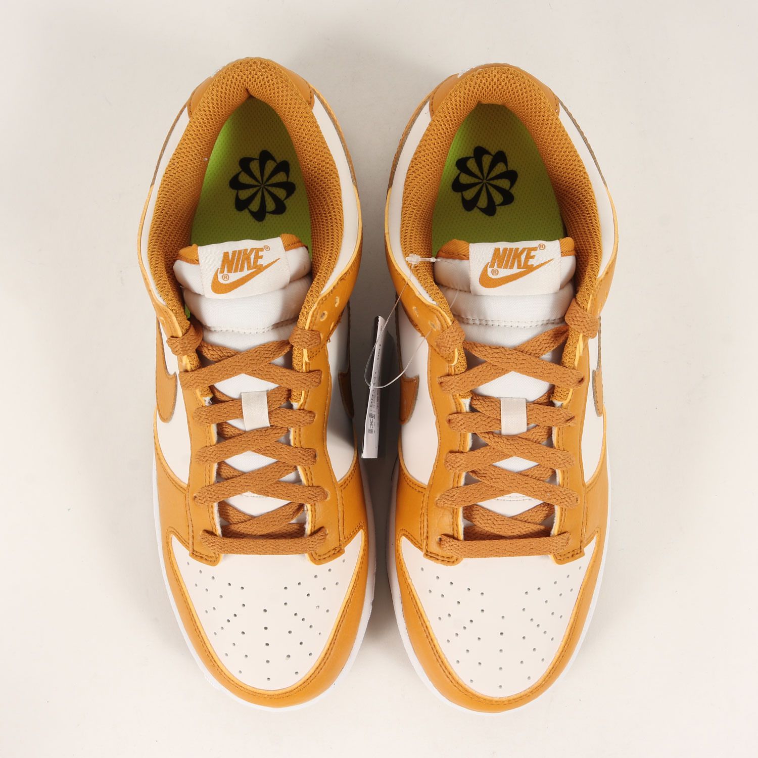 スニーカー Nike WMNS Dunk Low Next Nature Curry Brown DN1431-001 Nike Women's Dunk Low Next Nature 