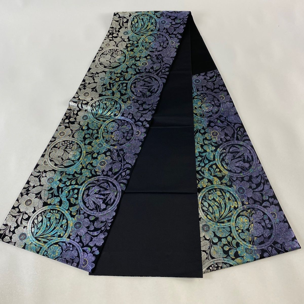 袋帯 美品 名品 丸文 草花 金糸 箔 黒 六通 正絹 【中古