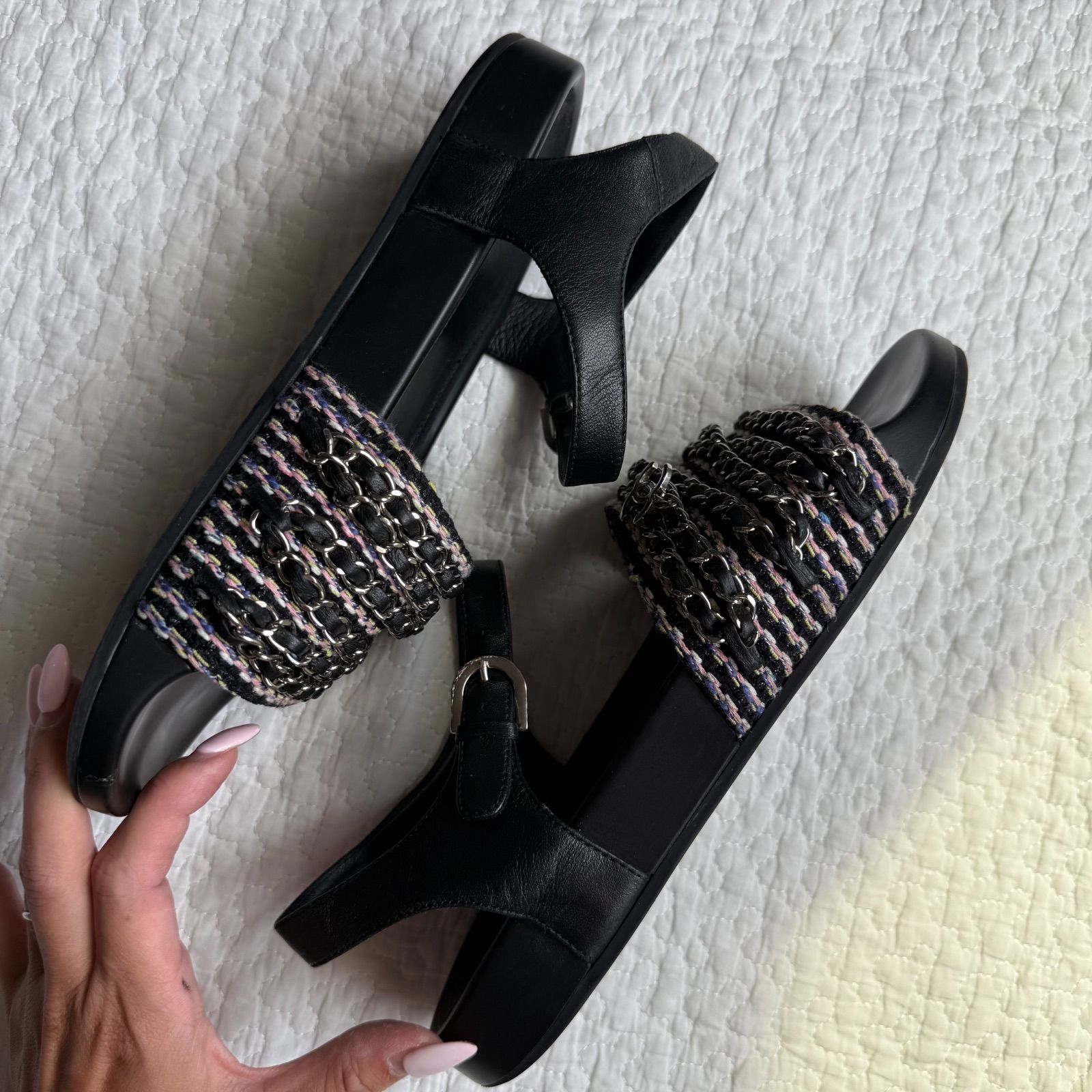シャネル ココマーク チェーンサンダル レザー×ツイード 黒 ブラック 2016 楽天市場】CHANEL シャネル ココマーク プラチェーン サンダル
