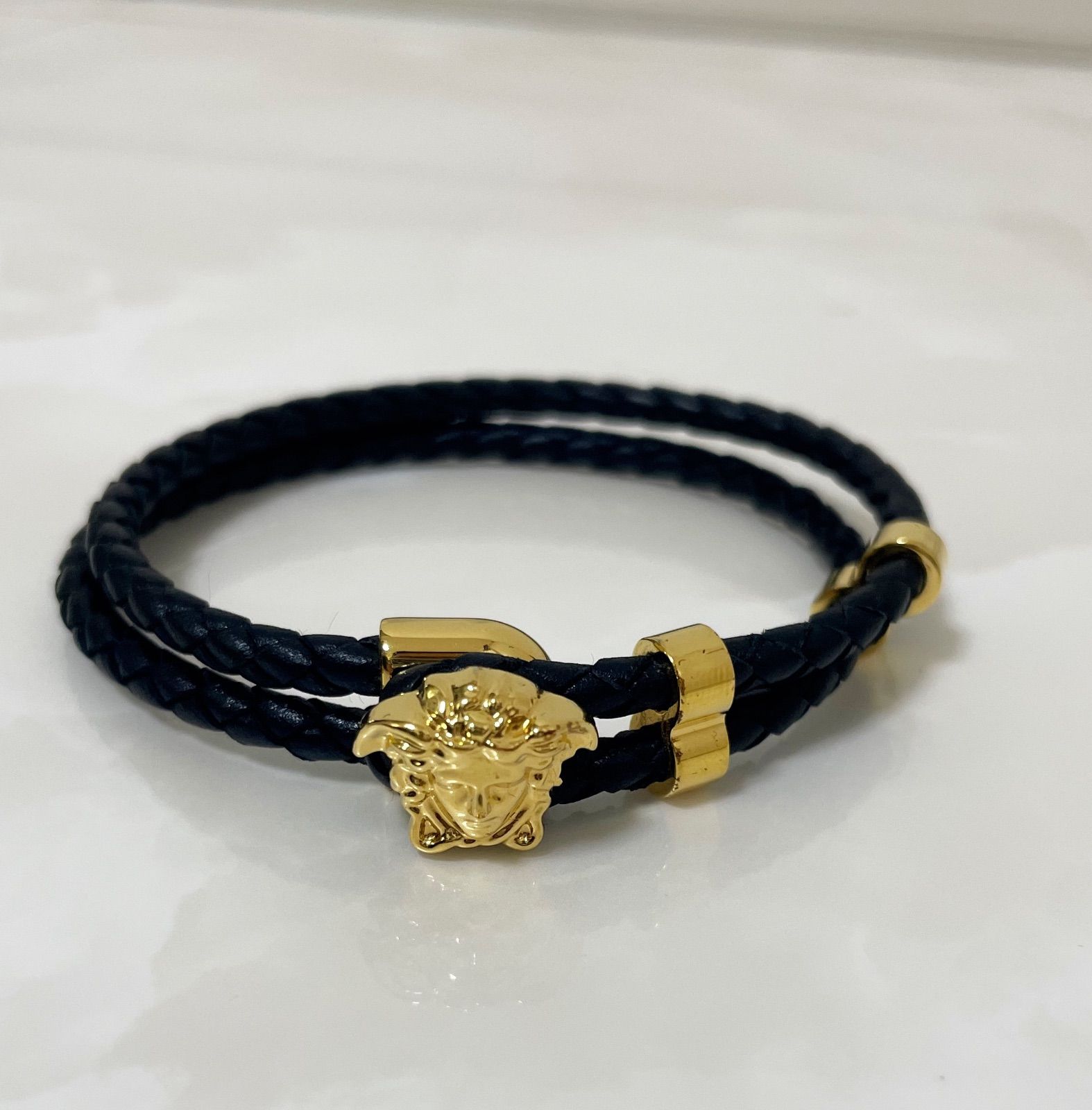 公式ショップ VERSACE ヴェルサーチ ブレスレット メデューサ シルバー