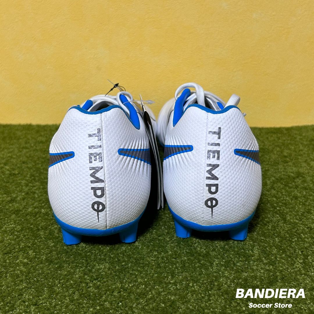 新品・未使用】NIKE ナイキ サッカースパイク ティエンポ