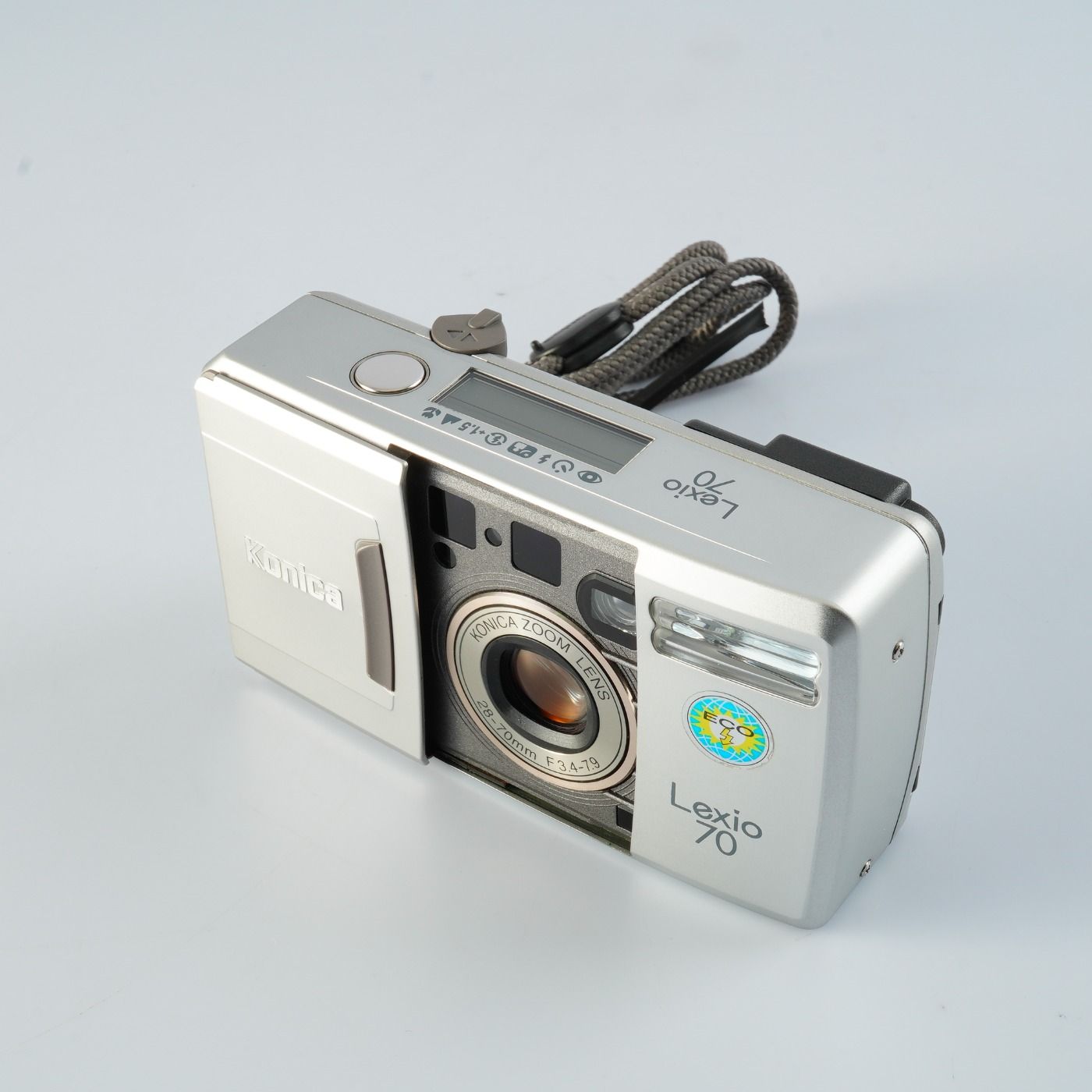 コンパクトフィルムカメラ