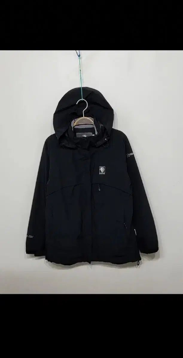 100 BLACK YAK ブラックヤク GORE-TEX₍ゴアテックス ジャケット ブラック 登山ウェア ウィンドブレーカー アウター