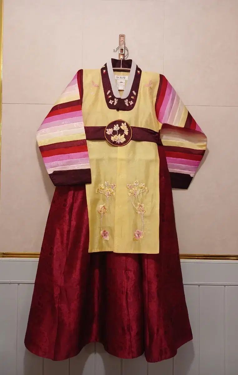 奥西賀男「オリエンタルポピー」￼8F額約64×57絵45.5×38cm師小磯良平