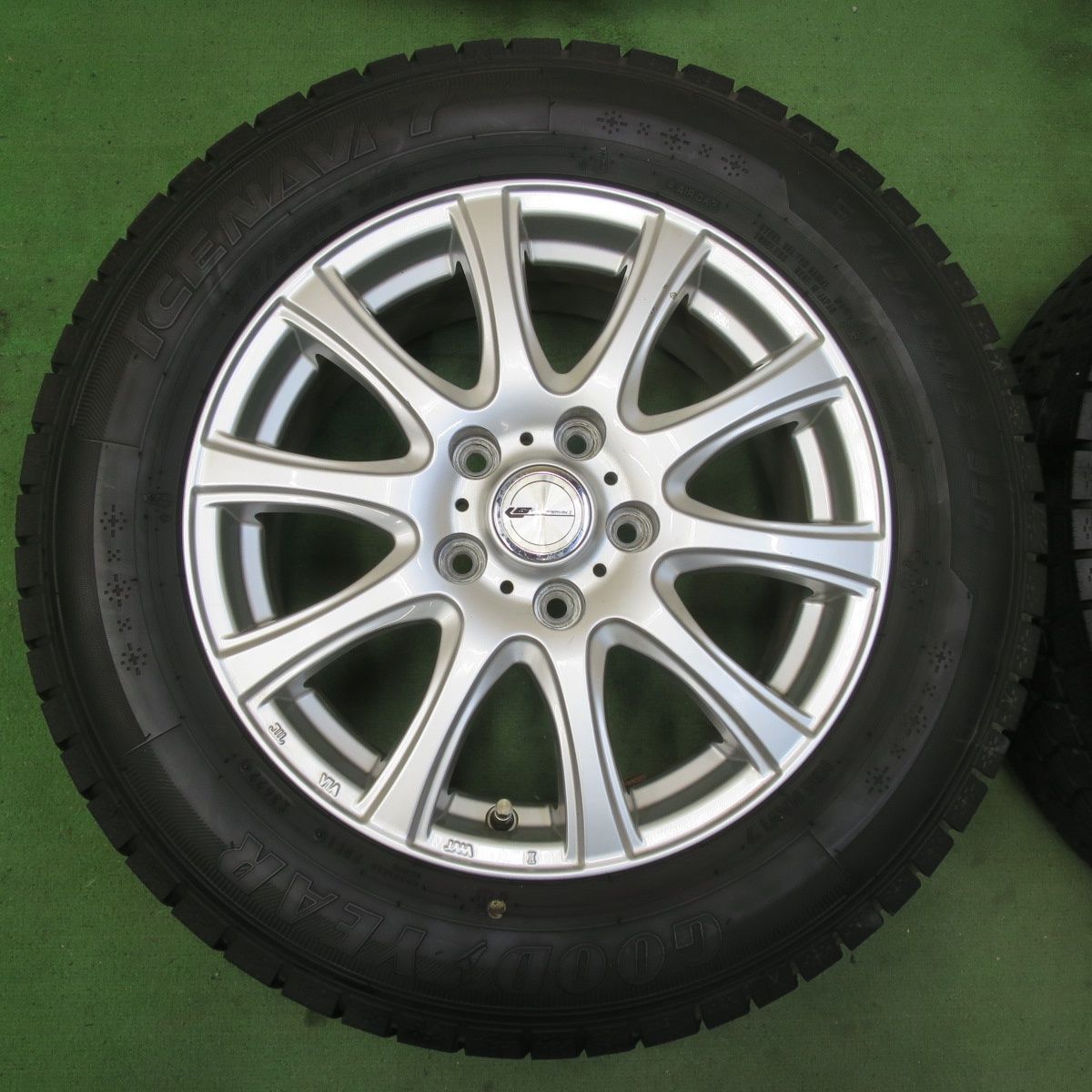 215/60R16インチ グッドイヤー アイスナビ7 ICE NAVI7 5H114.3 スタッドレスタイヤホイール4本セット MONZA ハイブロック レグルス RP